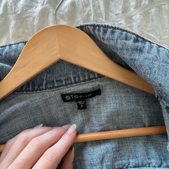 Jean Jacket - Picture 5 of 6